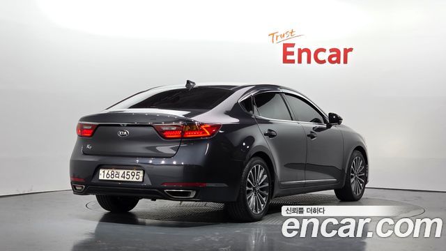 Kia K7 2018 — photo 2