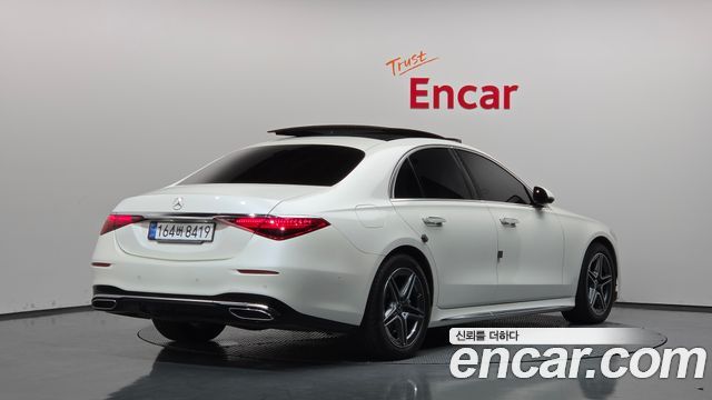 Mercedes-Benz S-Class 2022 — photo 2