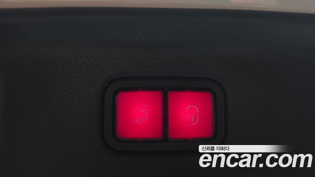 Mercedes-Benz S-Class 2022 — photo 24