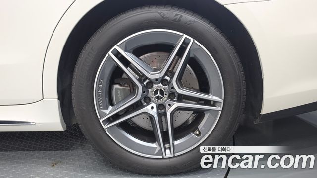 Mercedes-Benz S-Class 2022 — photo 7