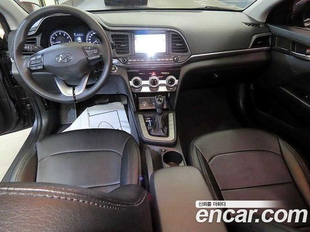 Hyundai AVANTE 2019 — photo 7