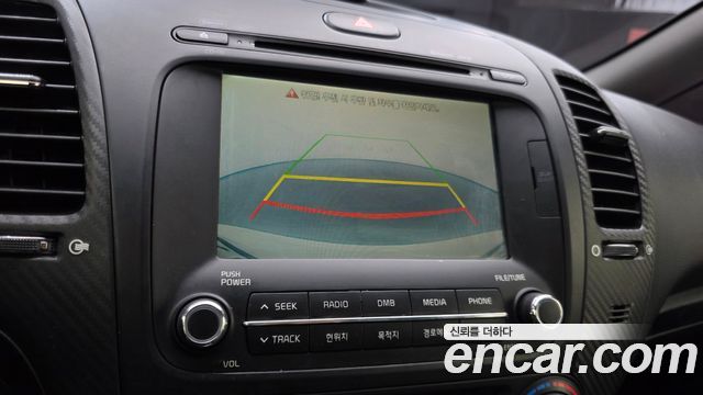 Kia K3 2015 — photo 22