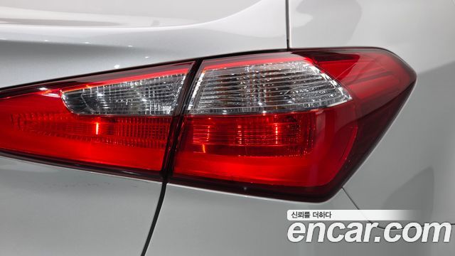 Kia K3 2015 — photo 9