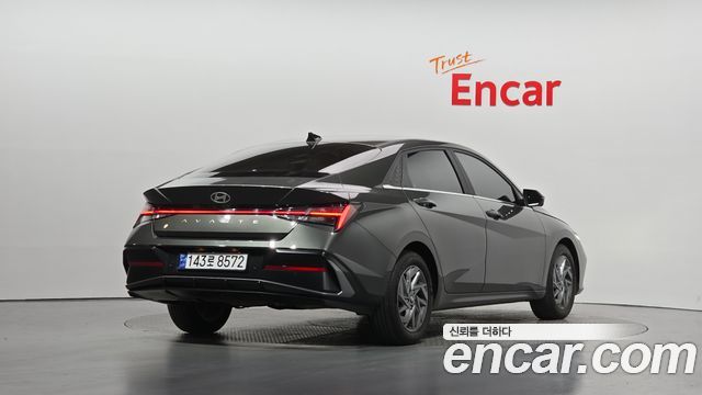 Hyundai AVANTE 2024 — photo 2