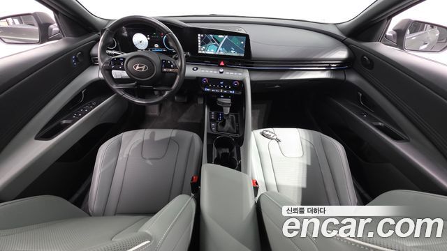Hyundai AVANTE 2024 — photo 10