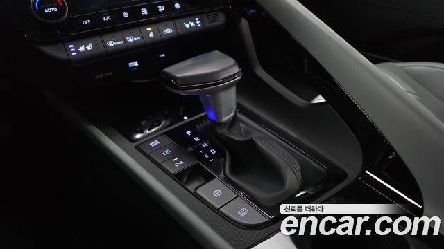 Hyundai AVANTE 2024 — photo 12