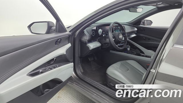 Hyundai AVANTE 2024 — photo 13