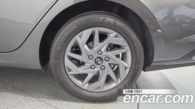 Hyundai AVANTE 2024 — photo 7
