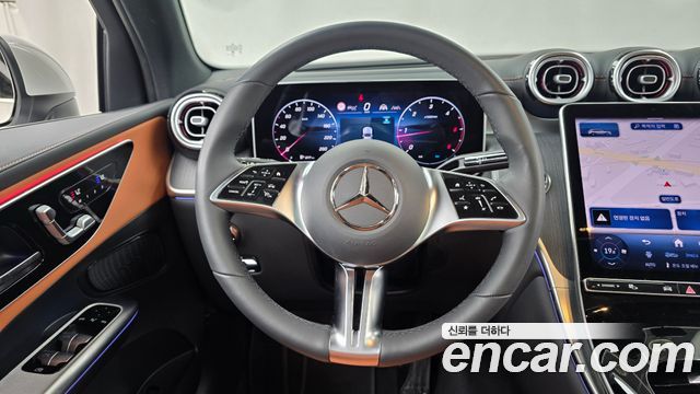 Mercedes-Benz GLC-Class 2026 — photo 18