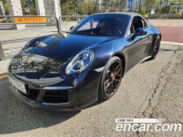 Porsche 911 2018 — photo 2