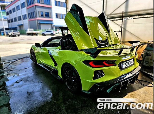 Chevrolet Corvette 2023 — photo 5