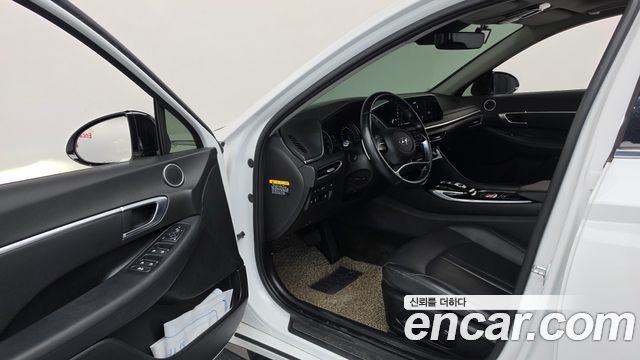 Hyundai Sonata 2020 — photo 13