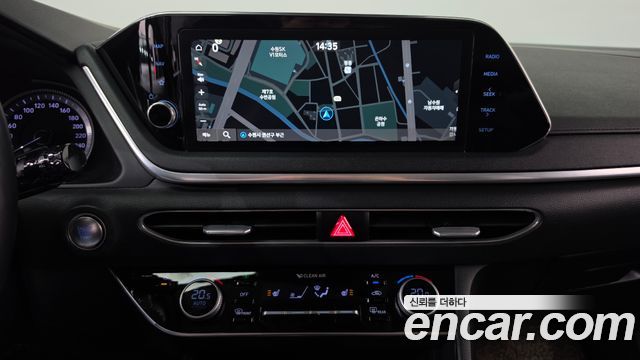 Hyundai Sonata 2020 — photo 18