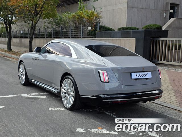 Rolls-Royce Spectre 2024 — photo 2