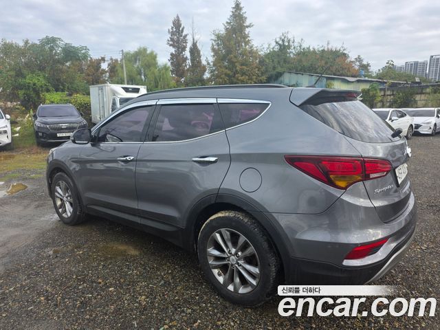 Hyundai Santafe 2017 — photo 3