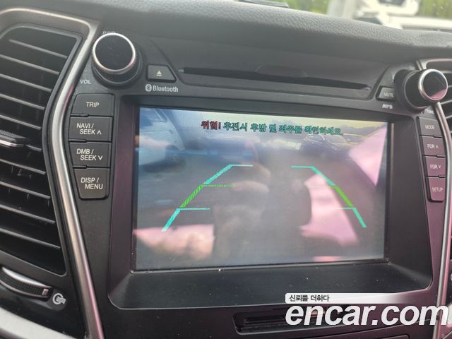 Hyundai Santafe 2017 — photo 12