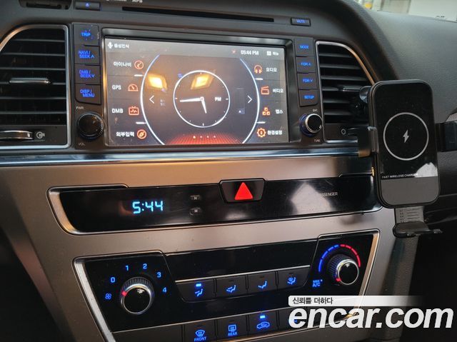 Hyundai Sonata 2017 — photo 15