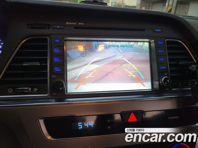 Hyundai Sonata 2017 — photo 16