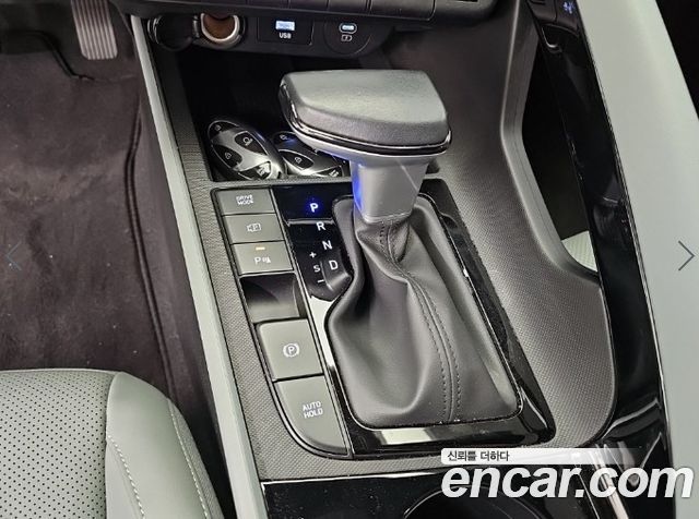 Hyundai AVANTE 2024 — photo 8
