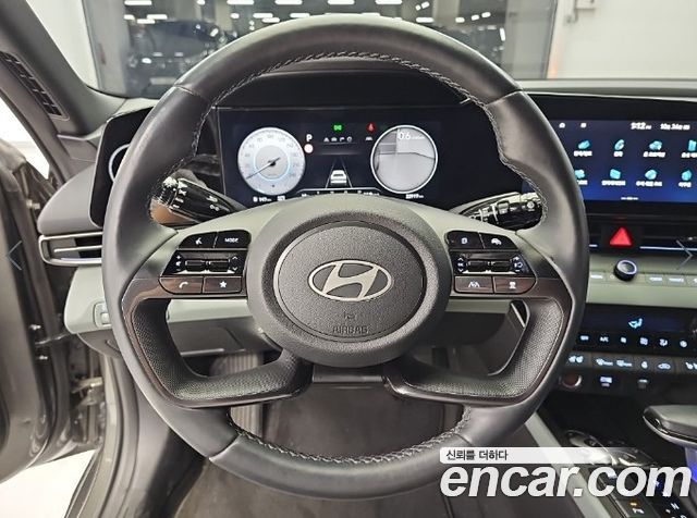 Hyundai AVANTE 2024 — photo 9