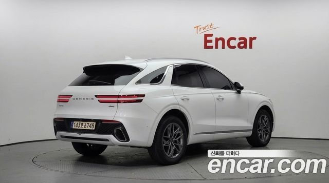 Genesis GV70 2021 — photo 2