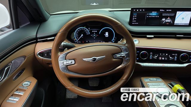 Genesis GV70 2021 — photo 19