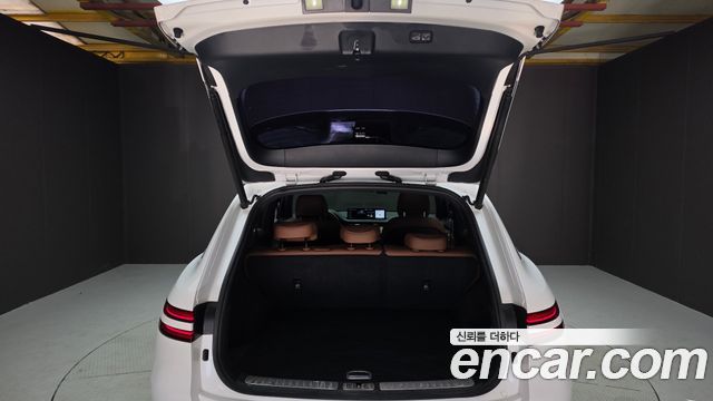 Genesis GV70 2021 — photo 25
