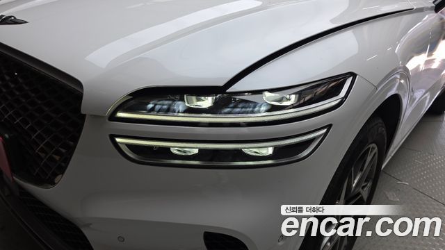 Genesis GV70 2021 — photo 8