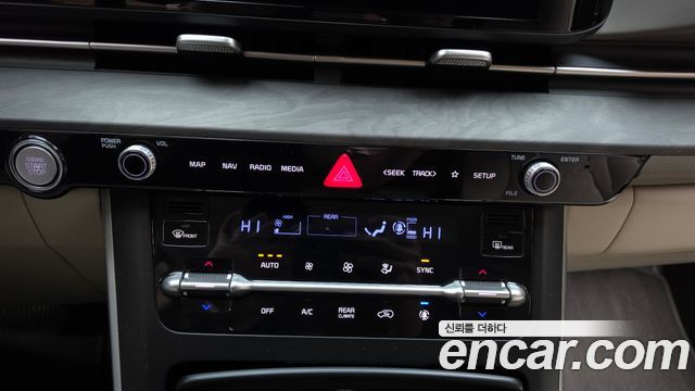 Kia Canival 2023 — photo 23