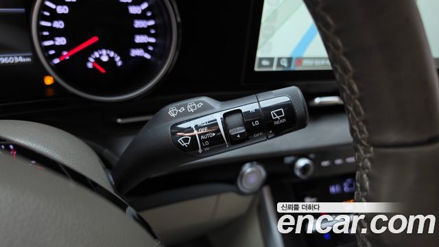 Kia Canival 2023 — photo 28