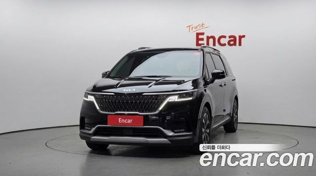 Kia Canival 2022 — photo 3