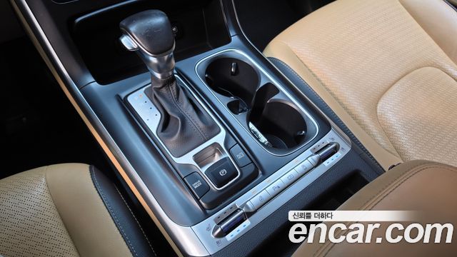 Kia Canival 2022 — photo 12