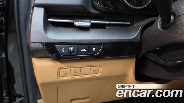 Kia Canival 2022 — photo 27