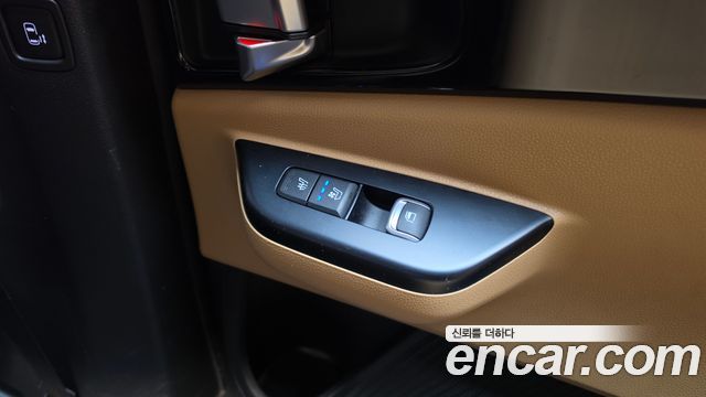 Kia Canival 2022 — photo 30