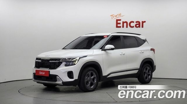 Kia Seltos 2023 — photo 1