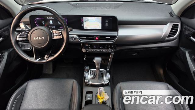 Kia Seltos 2023 — photo 10