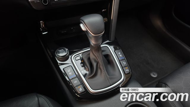 Kia Seltos 2023 — photo 12