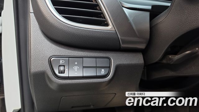 Kia Seltos 2023 — photo 28