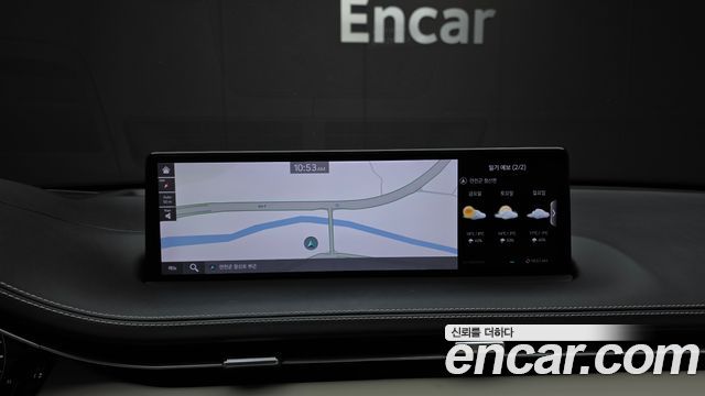 Genesis GV70 2023 — photo 20