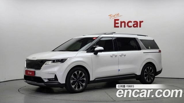 Kia Canival 2022 — photo 1