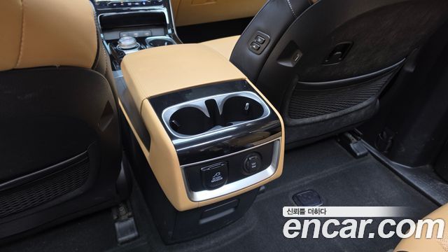 Kia Canival 2022 — photo 34