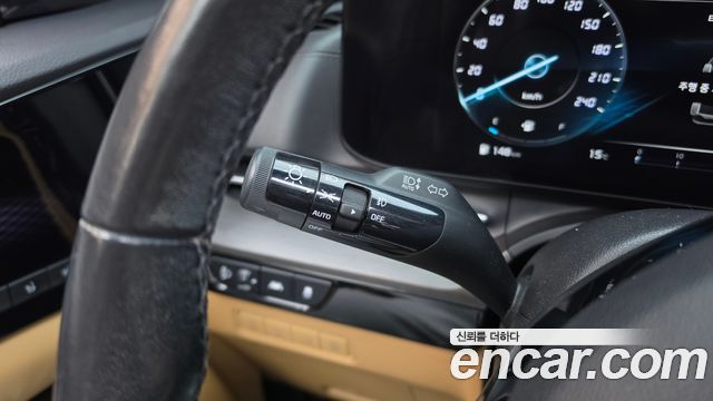 Kia Canival 2022 — photo 36