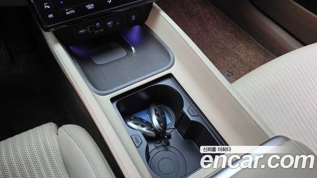 Hyundai Grandeur 2023 — photo 24