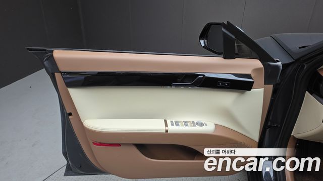 Hyundai Grandeur 2023 — photo 14