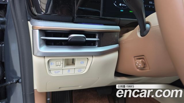 Hyundai Grandeur 2023 — photo 30