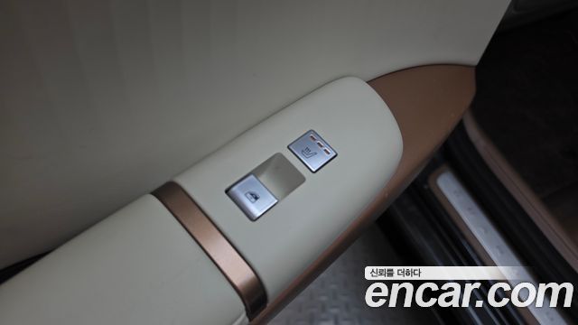 Hyundai Grandeur 2023 — photo 31