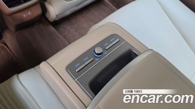 Hyundai Grandeur 2023 — photo 35