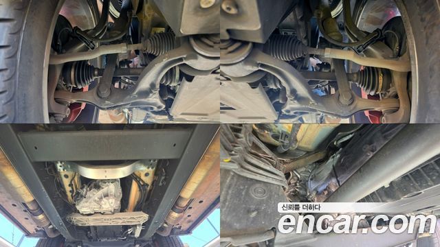 Mercedes-Benz G-Class 2022 — photo 16