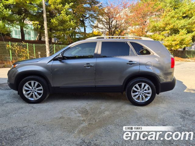 Kia Sorento 2011 — photo 4