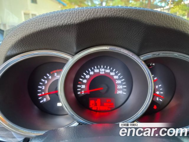 Kia Sorento 2011 — photo 19